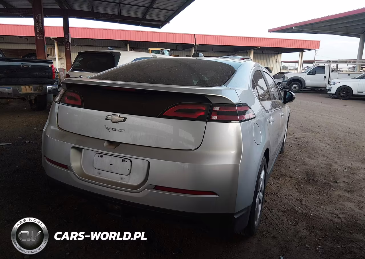 2015 Chevrolet Volt VIN:1G1RB6E46FU111050 - 4