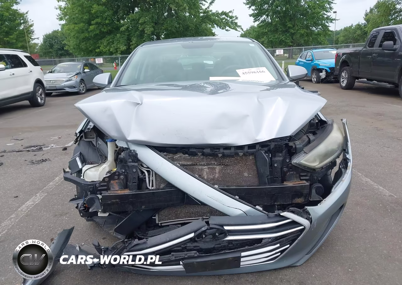 2017 Hyundai Elantra Se VIN:5NPD74LF8HH156595 - 12