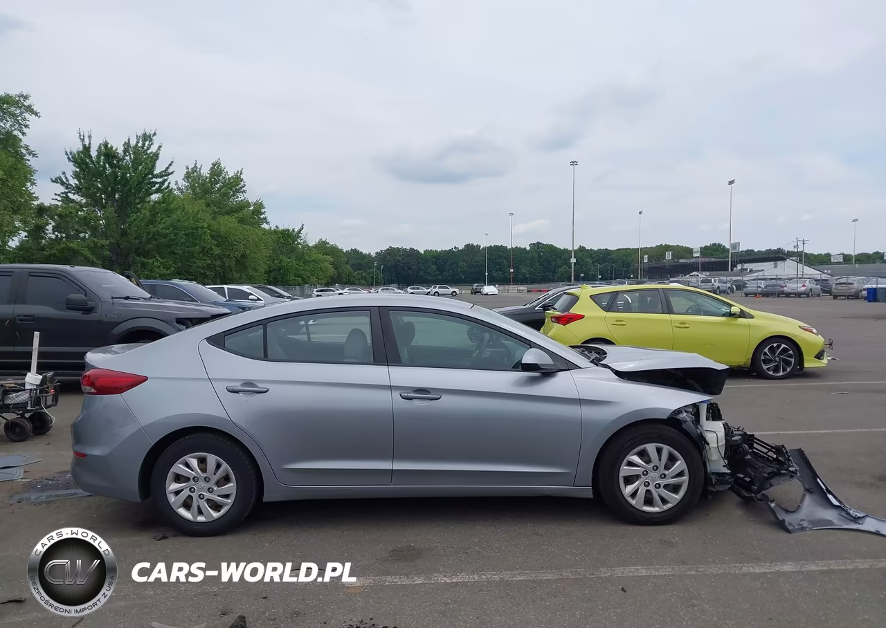 2017 Hyundai Elantra Se VIN:5NPD74LF8HH156595 - 13
