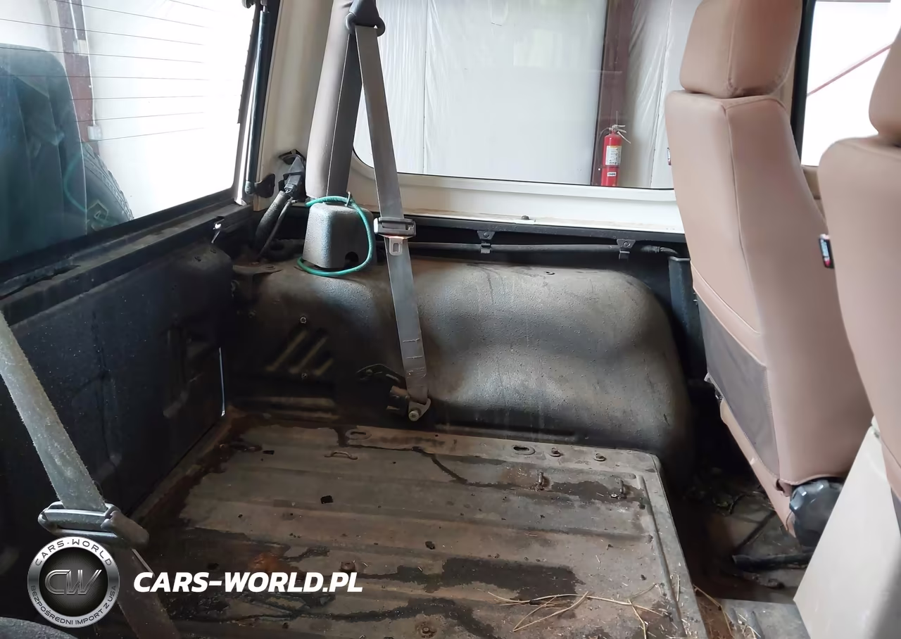 1999 Jeep Wrangler Sahara VIN:1J4FY49S8XP411284 - 8