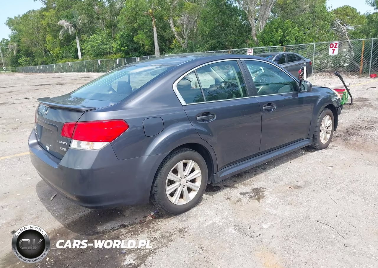 2011 Subaru Legacy 2.5I Premium VIN:4S3BMBC60B3214433 - 4
