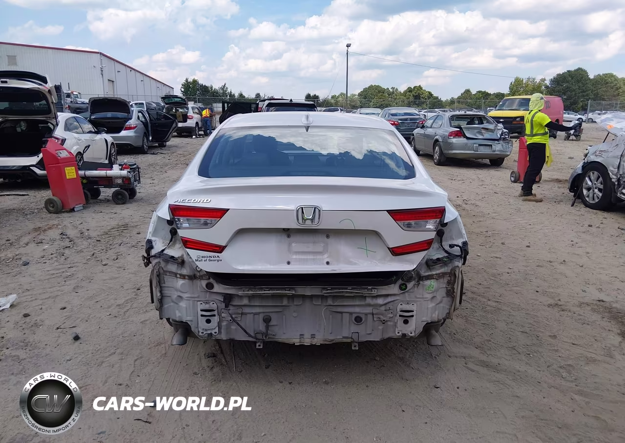 2019 Honda Accord Lx VIN:1HGCV1F18KA176927 - 17