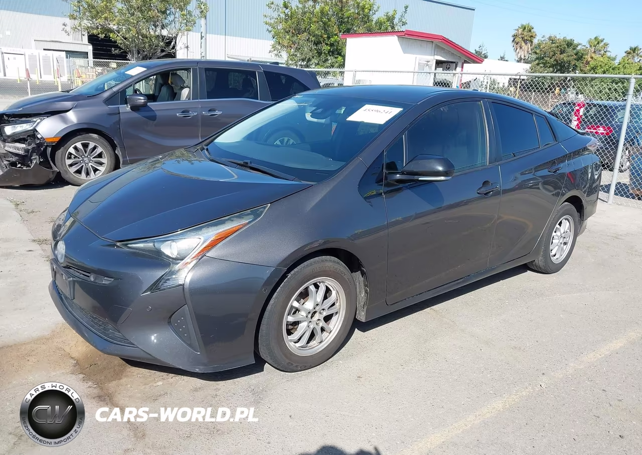 2017 Toyota Prius Two VIN:JTDKBRFU0H3569541 - 2