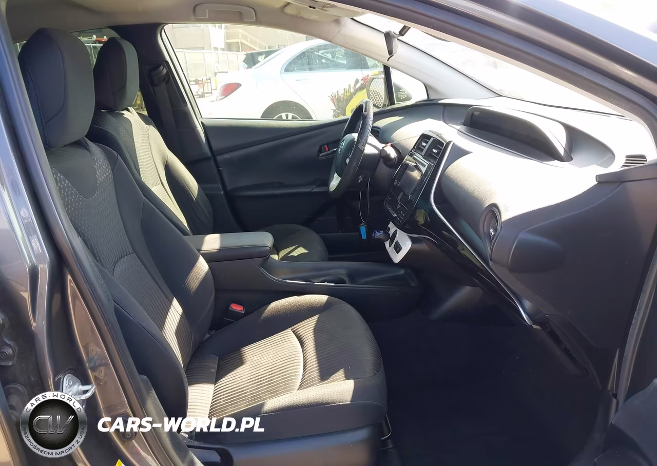 2017 Toyota Prius Two VIN:JTDKBRFU0H3569541 - 5