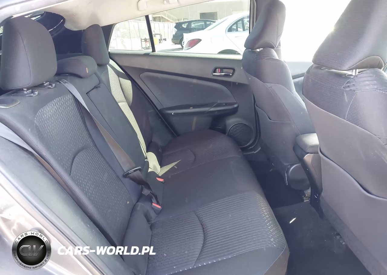 2017 Toyota Prius Two VIN:JTDKBRFU0H3569541 - 8