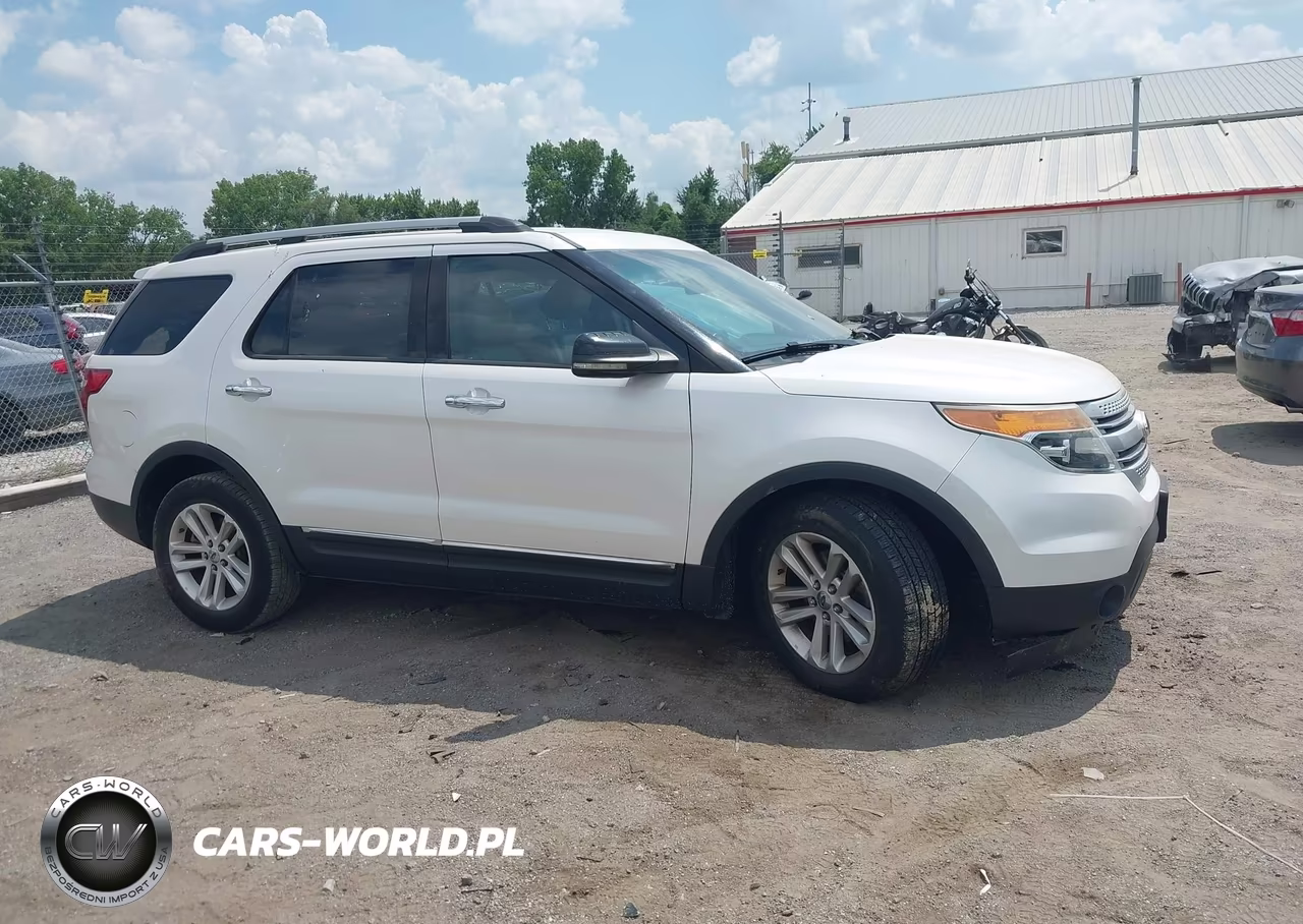2011 Ford Explorer Xlt VIN:1FMHK8D80BGA86797 - 13
