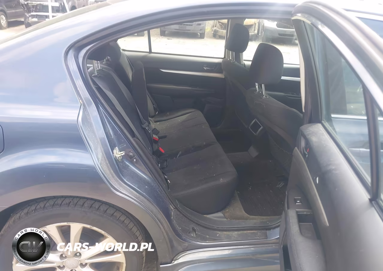 2014 Subaru Legacy 2.5I Premium VIN:4S3BMCC64E3010499 - 8
