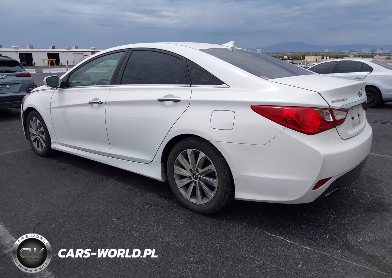 2014 Hyundai Sonata Limited 2.0T VIN:5NPEC4AB6EH941743 - 3
