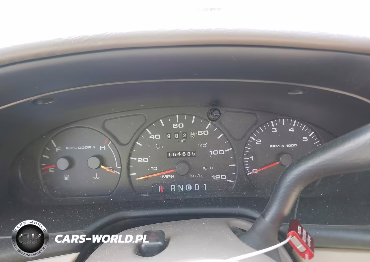 2000 Ford Taurus Ses VIN:1FAFP55S3YA286130 - 7