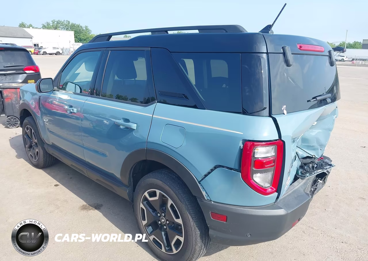 2021 Ford Bronco Sport Outer Banks VIN:3FMCR9C63MRA72156 - 3