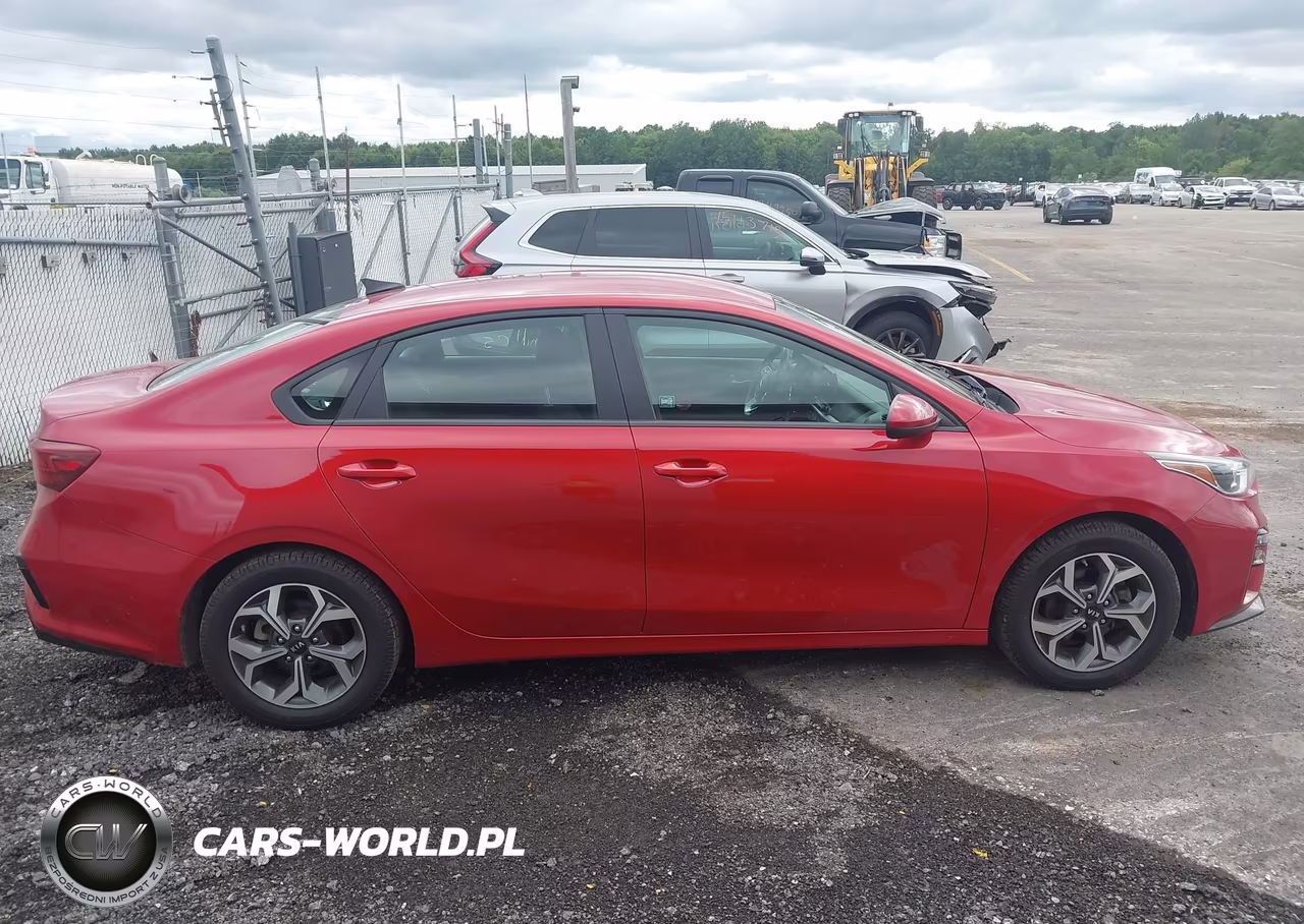 2019 Kia Forte Lxs VIN:3KPF24AD3KE057428 - 13