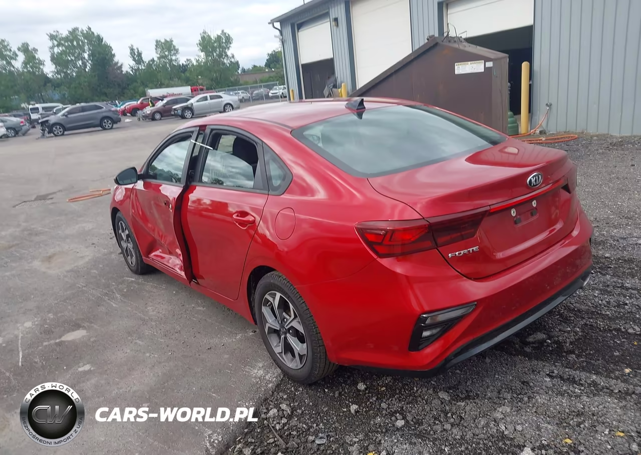 2019 Kia Forte Lxs VIN:3KPF24AD3KE057428 - 3