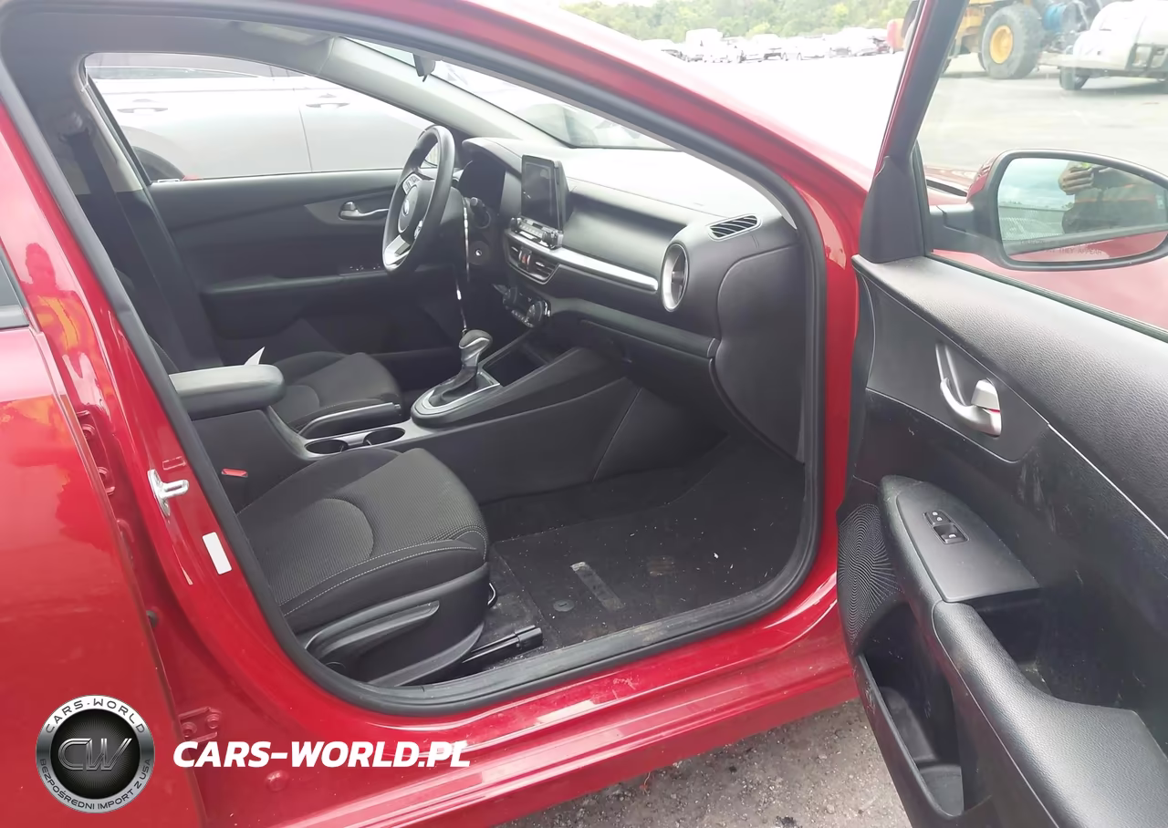 2019 Kia Forte Lxs VIN:3KPF24AD3KE057428 - 5