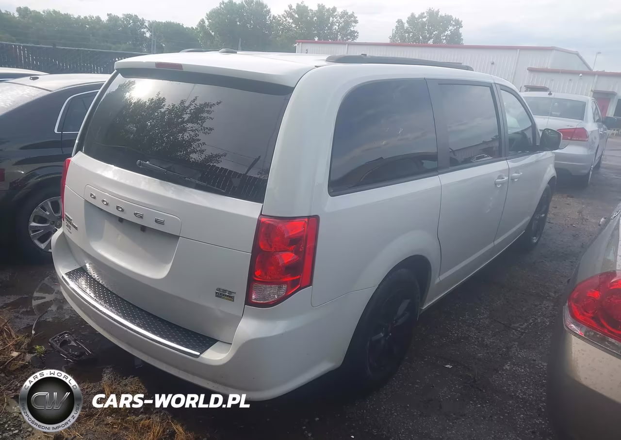 2019 Dodge Grand Caravan Gt VIN:2C4RDGEG9KR695498 - 4