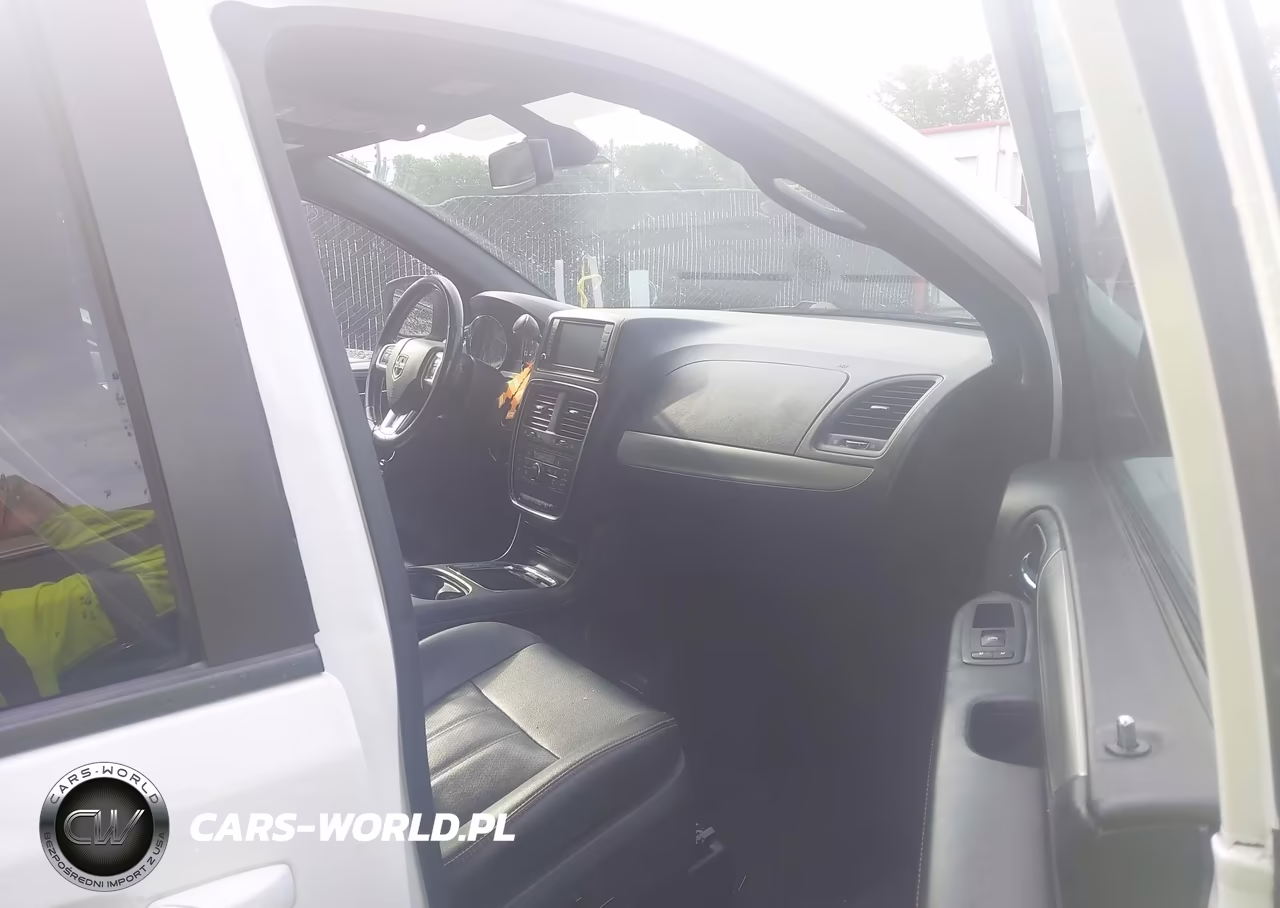 2019 Dodge Grand Caravan Gt VIN:2C4RDGEG9KR695498 - 5