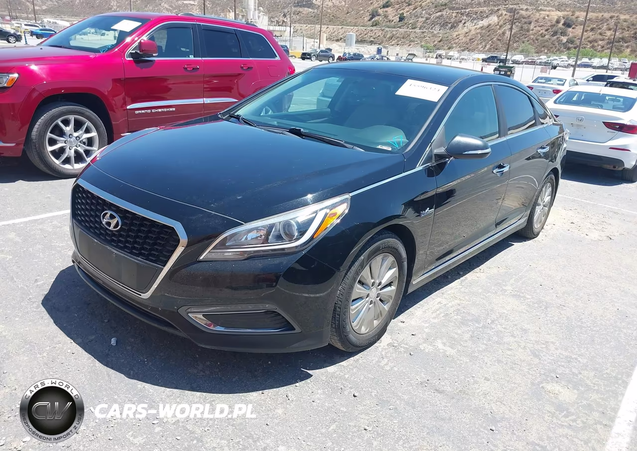 2016 Hyundai Sonata Hybrid Se VIN:KMHE24L10GA040283 - 2