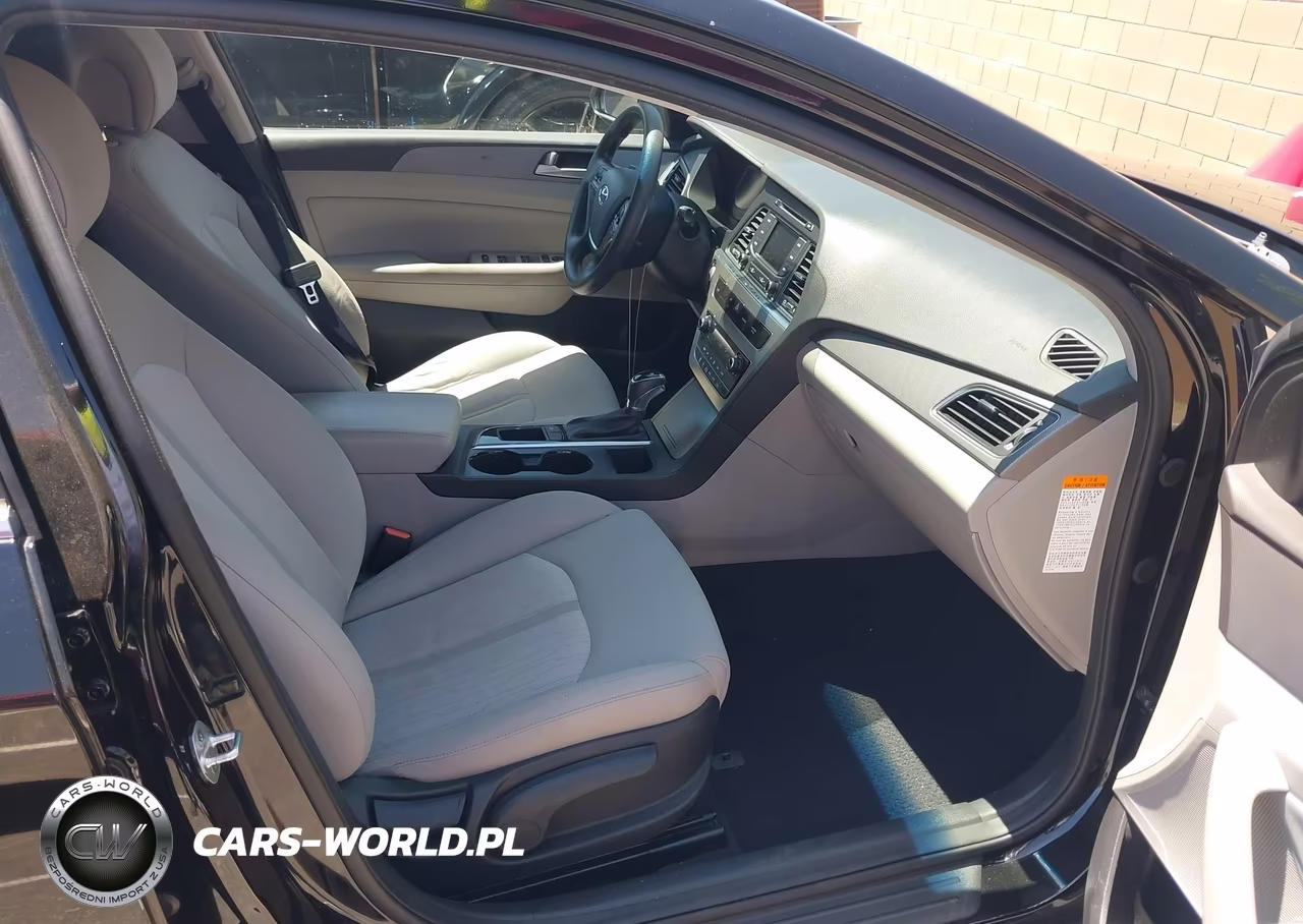 2016 Hyundai Sonata Hybrid Se VIN:KMHE24L10GA040283 - 5