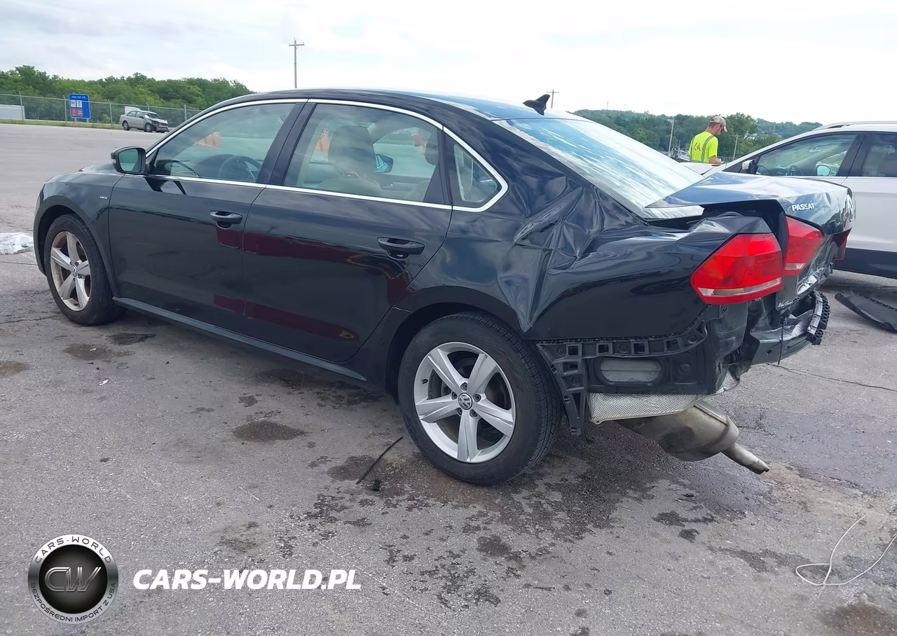 2015 Volkswagen Passat S VIN:1VWAT7A35FC117395 - 3