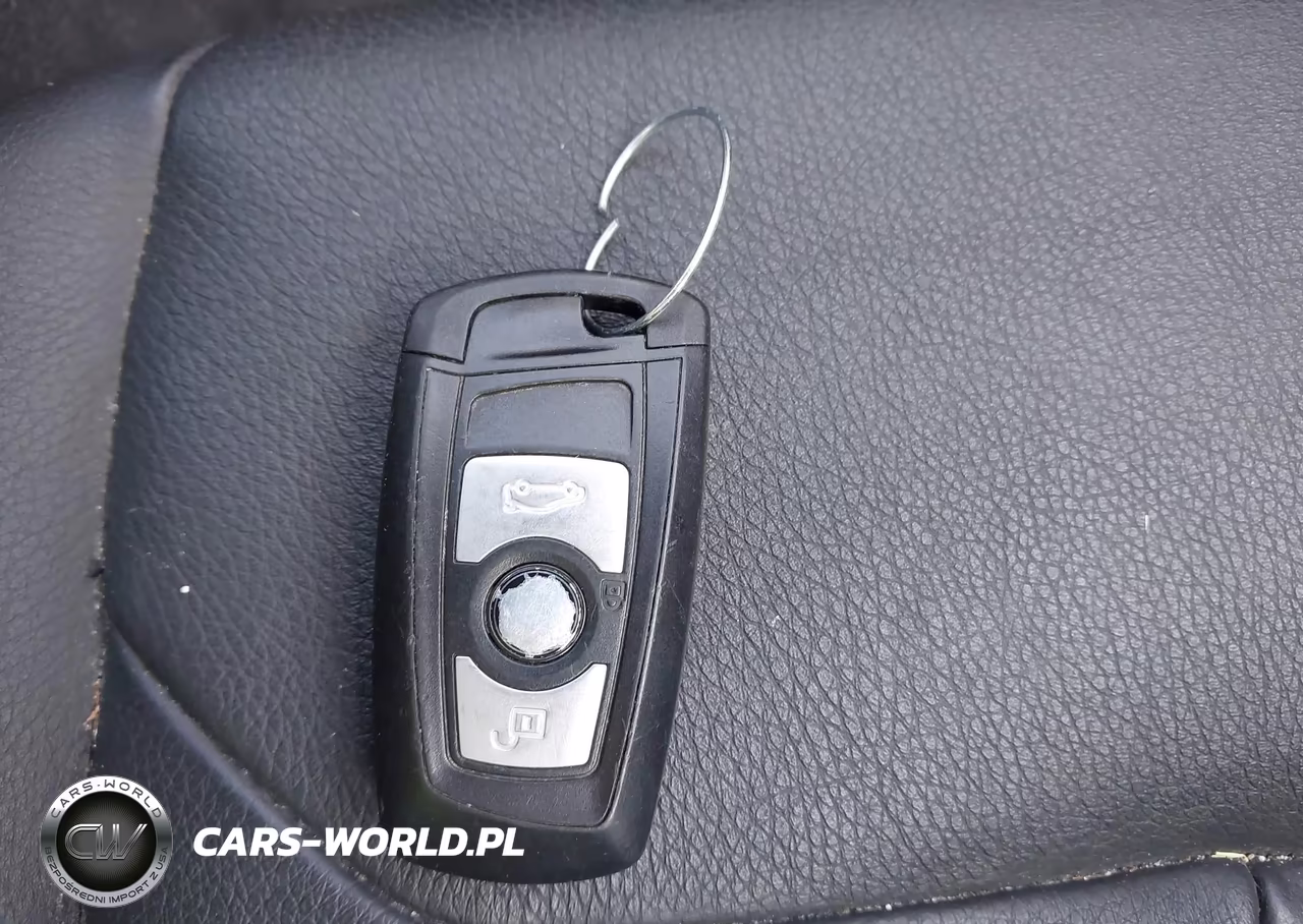 2015 BMW 328I xDrive VIN:WBA3B3C58FF546631 - 11