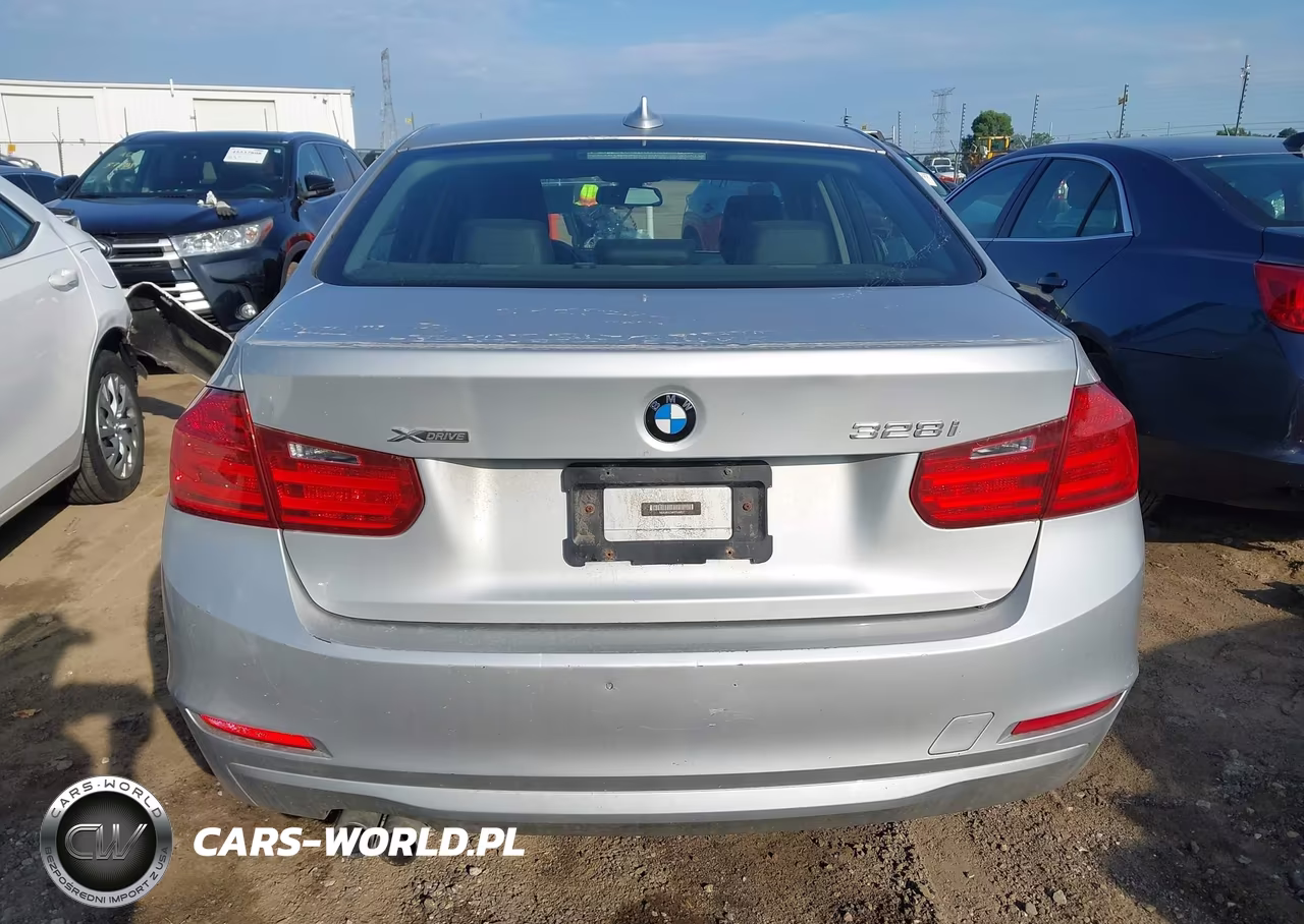 2015 BMW 328I xDrive VIN:WBA3B3C58FF546631 - 16