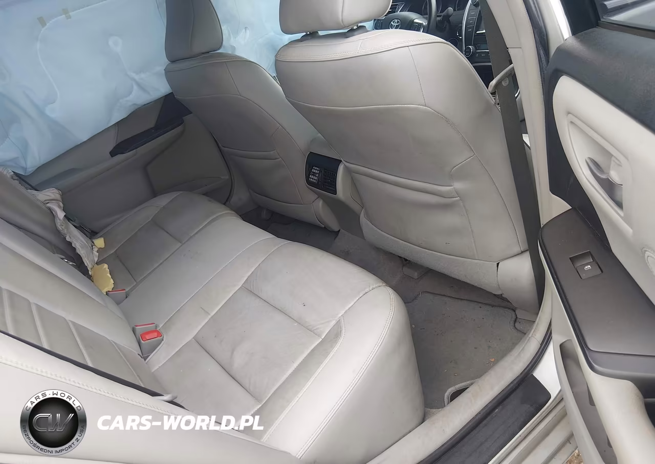 2016 Toyota Camry Xle VIN:4T1BF1FK9GU604280 - 8