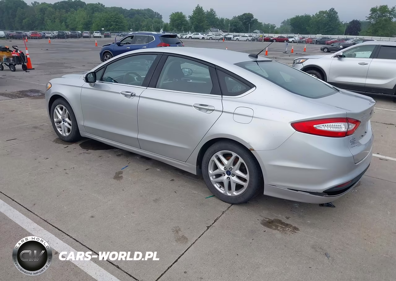 2015 Ford Fusion Se VIN:3FA6P0H75FR229277 - 3