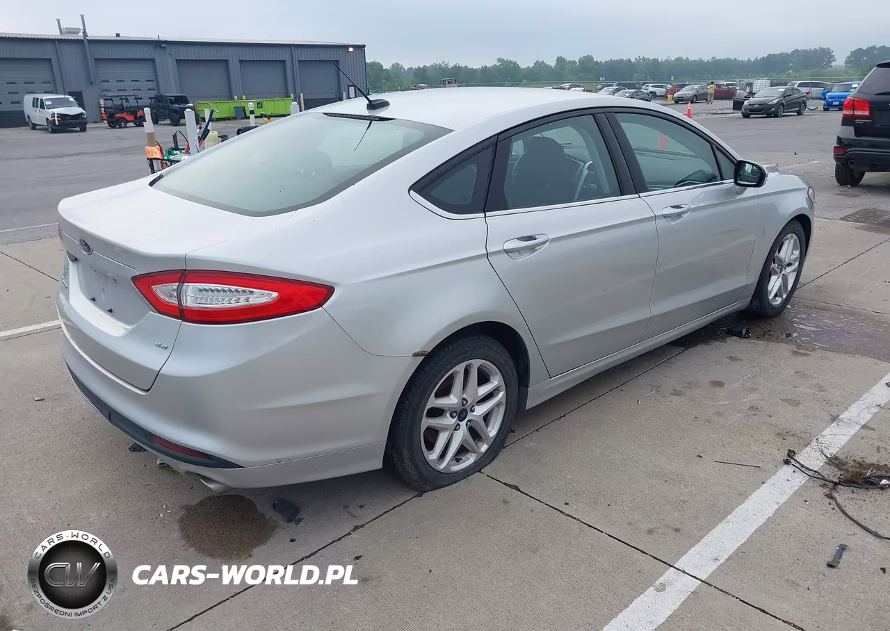 2015 Ford Fusion Se VIN:3FA6P0H75FR229277 - 4