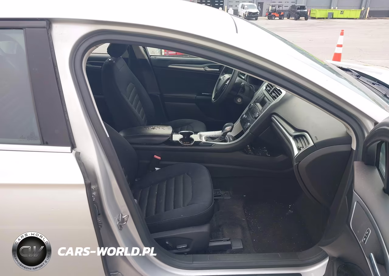 2015 Ford Fusion Se VIN:3FA6P0H75FR229277 - 5