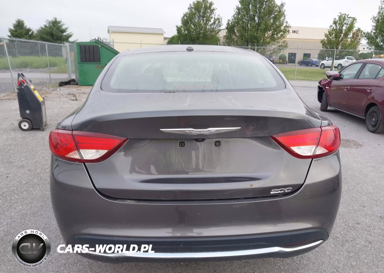 2015 Chrysler 200 Limited VIN:1C3CCCAB2FN633413 - 16