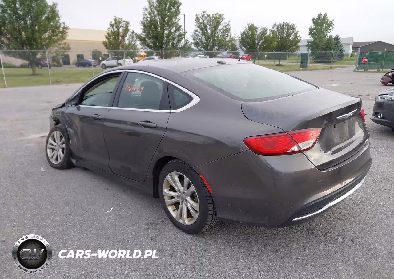 2015 Chrysler 200 Limited VIN:1C3CCCAB2FN633413 - 3