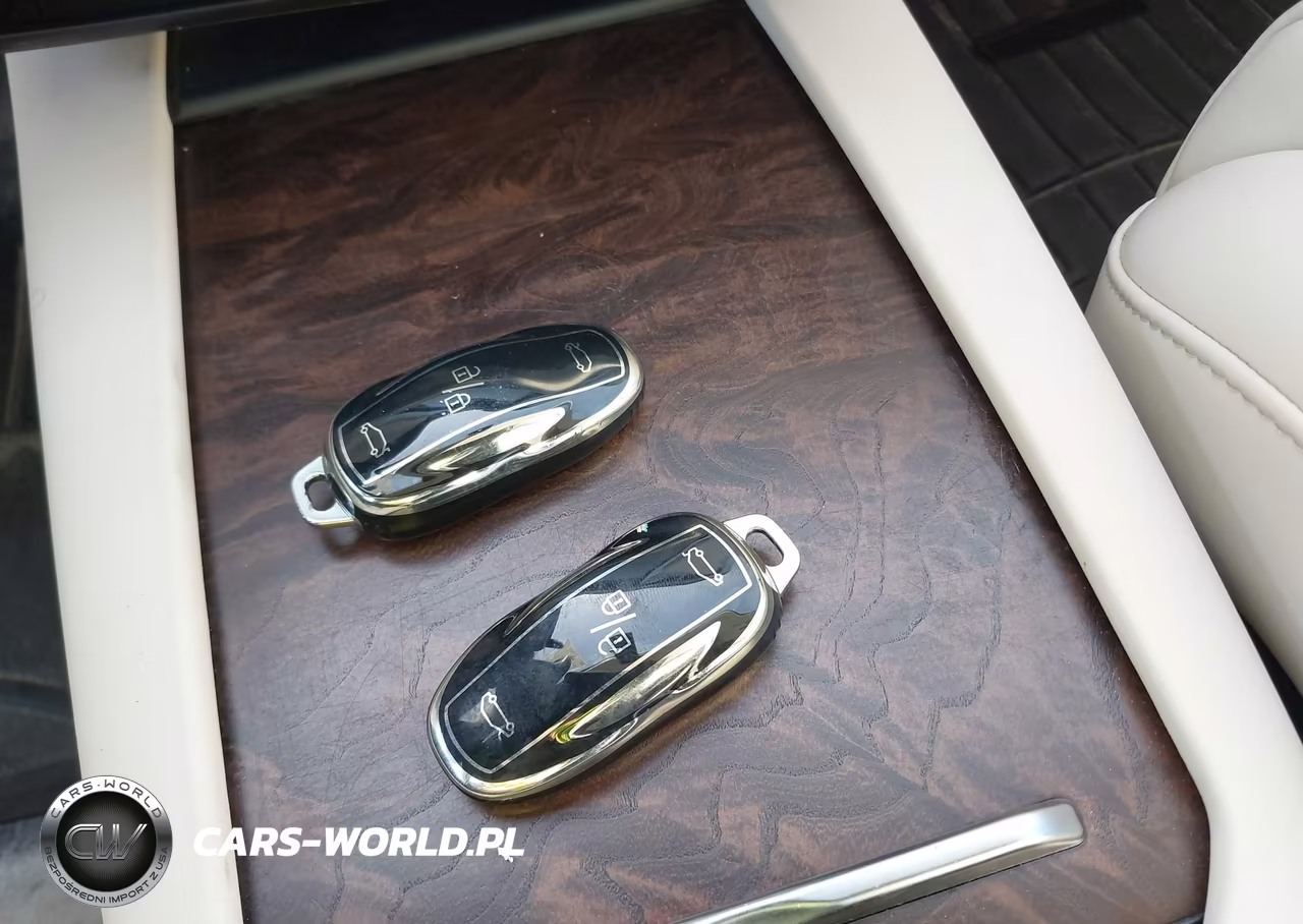 2018 Tesla Model S VIN:5YJSA1E22JF245245 - 11
