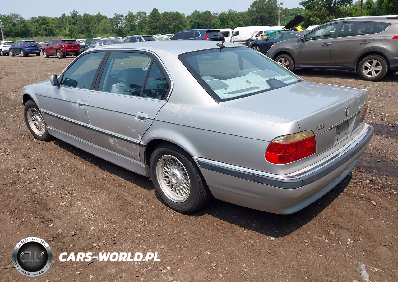 2001 BMW 740Il VIN:WBAGH83471DP32637 - 3