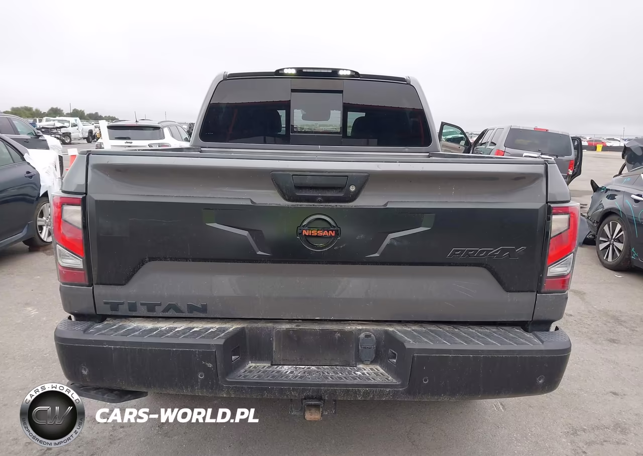 2021 Nissan Titan Pro-4X 4X4 VIN:1N6AA1ED9MN532341 - 16