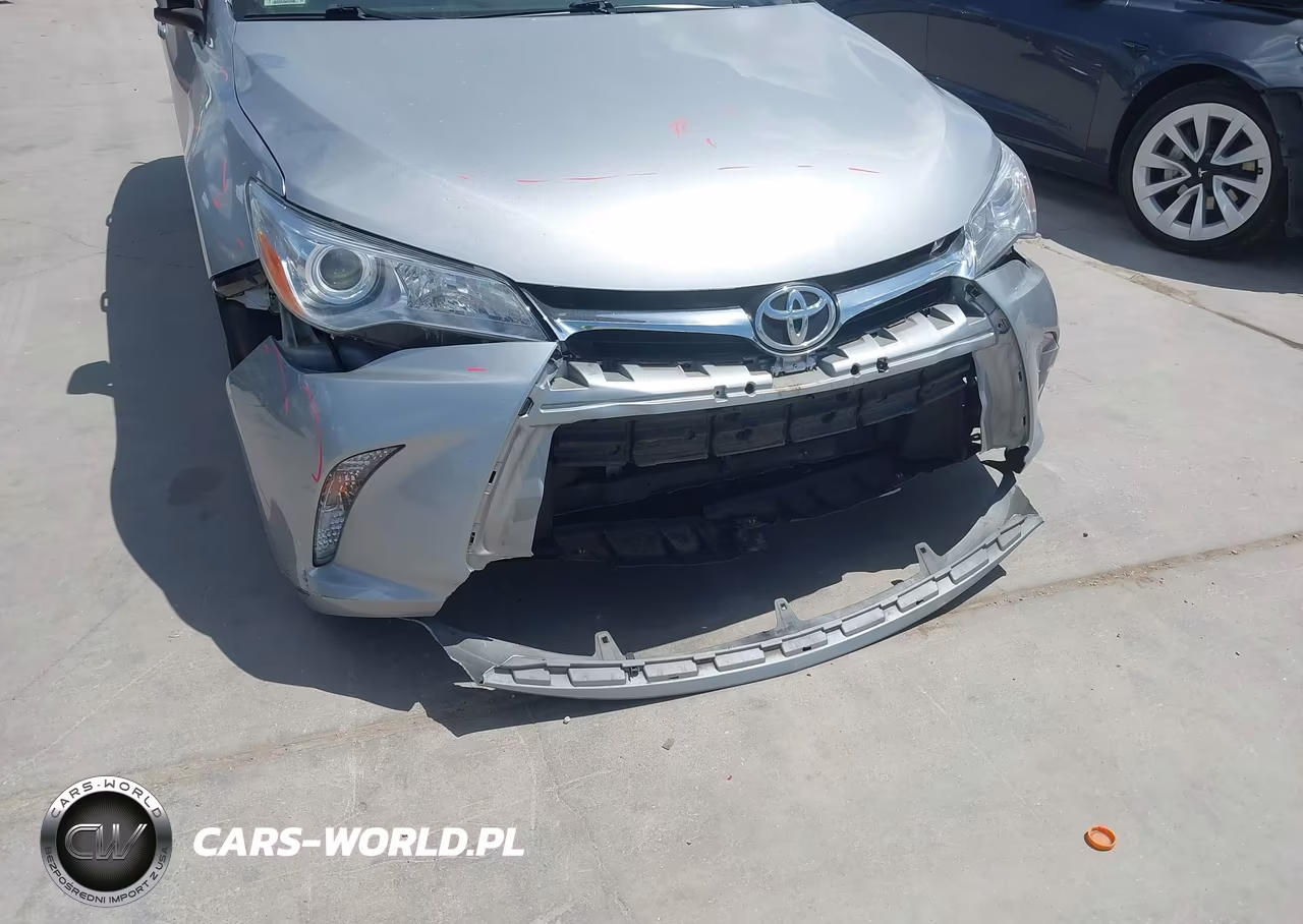 2017 Toyota Camry Le VIN:4T1BF1FK1HU344202 - 18