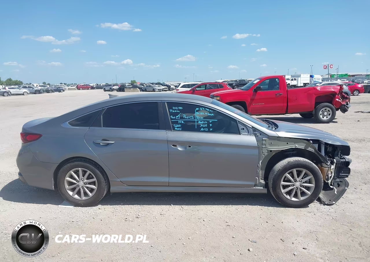 2019 Hyundai Sonata Se VIN:5NPE24AF2KH743940 - 14