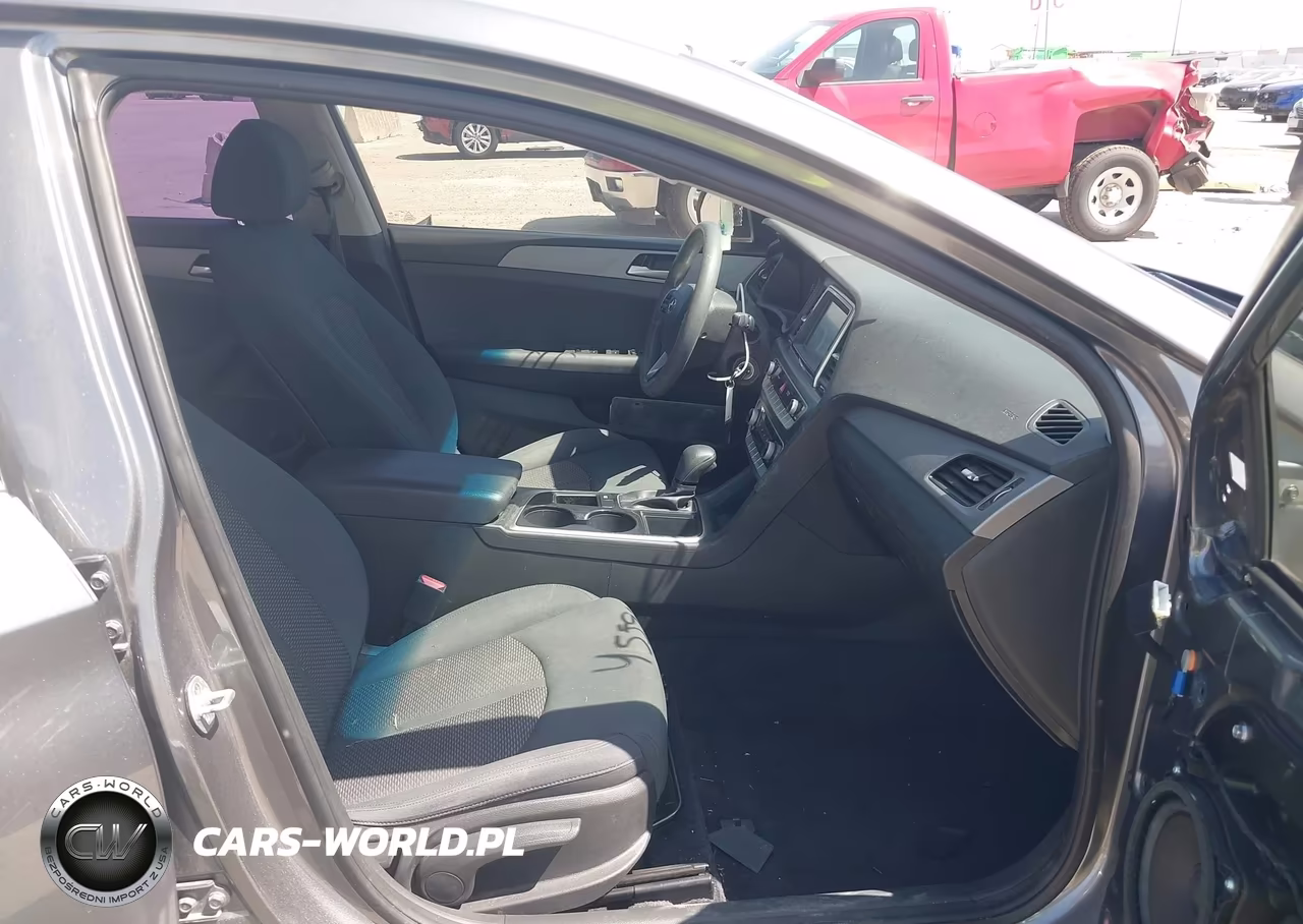 2019 Hyundai Sonata Se VIN:5NPE24AF2KH743940 - 5