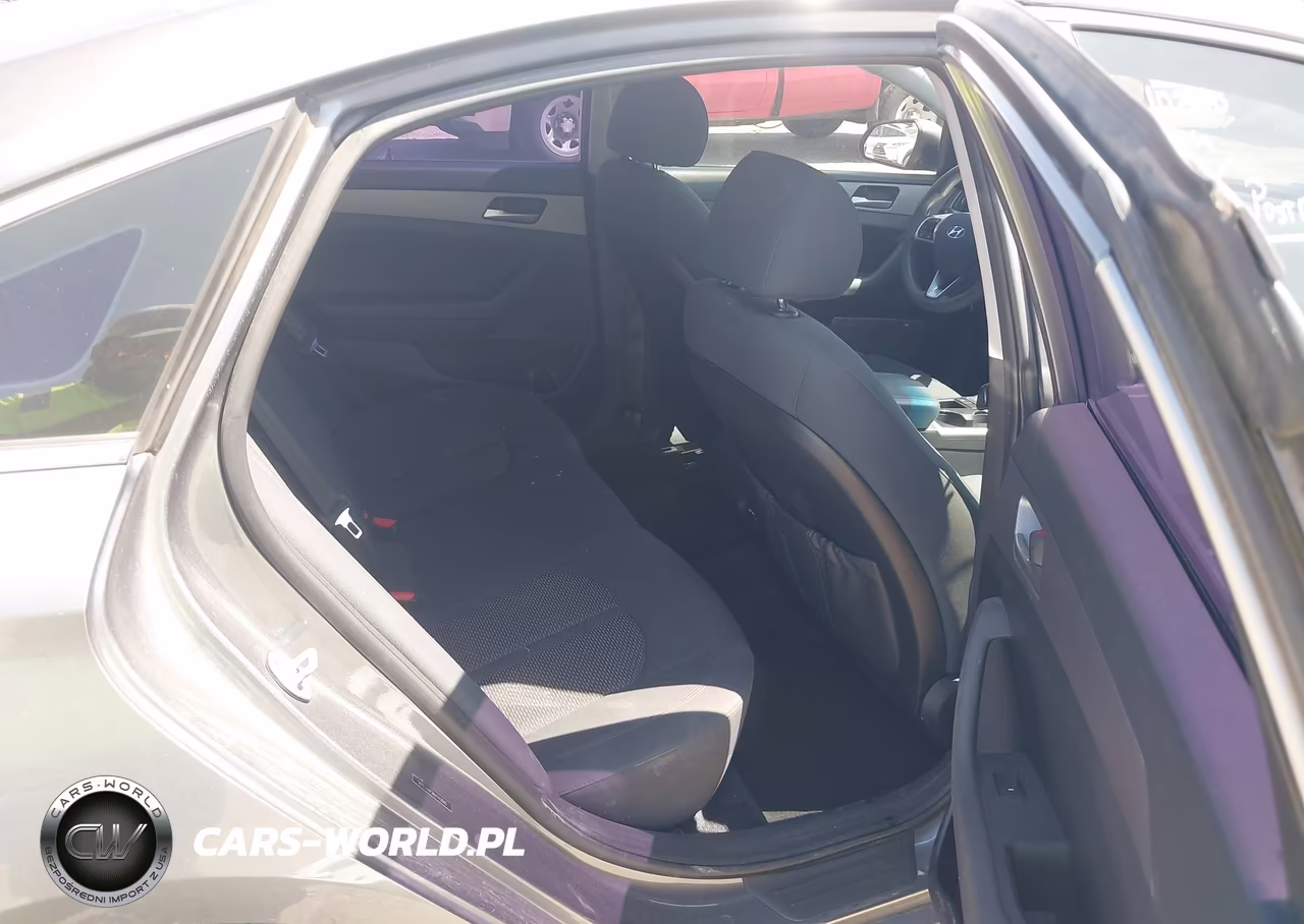 2019 Hyundai Sonata Se VIN:5NPE24AF2KH743940 - 8