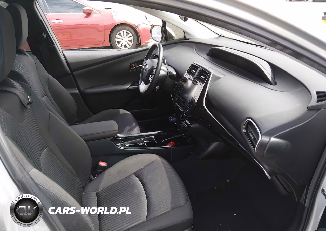 2019 Toyota Prius Prime Plus VIN:JTDKARFP7K3108387 - 5