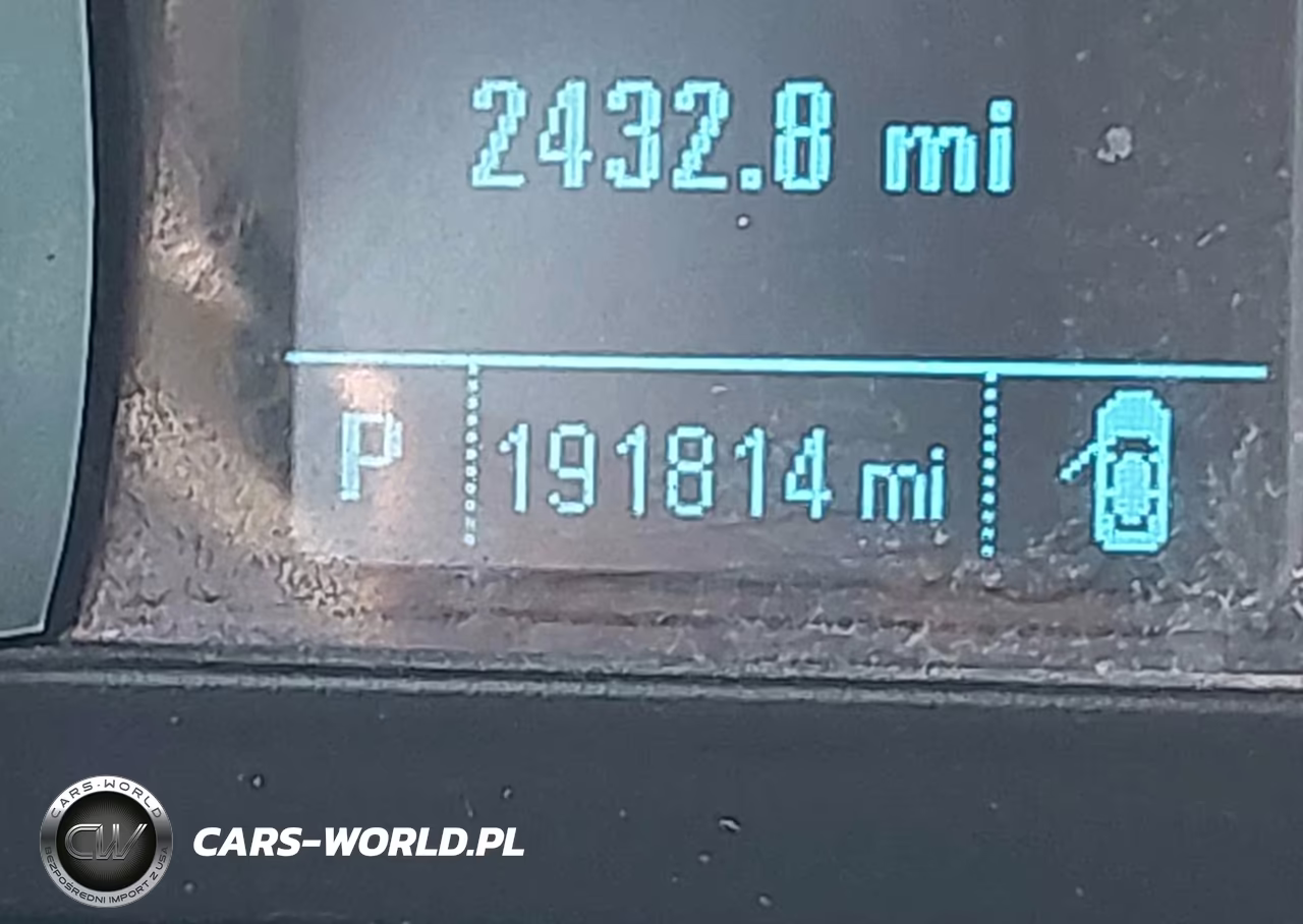 2017 Chevrolet Equinox Premier VIN:2GNFLGE39H6251350 - 15