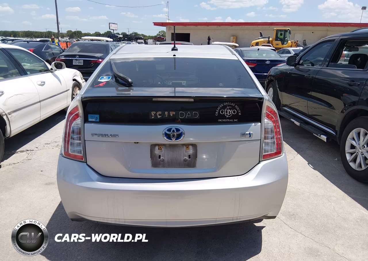 2012 Toyota Prius Five VIN:JTDKN3DU8C1480800 - 16