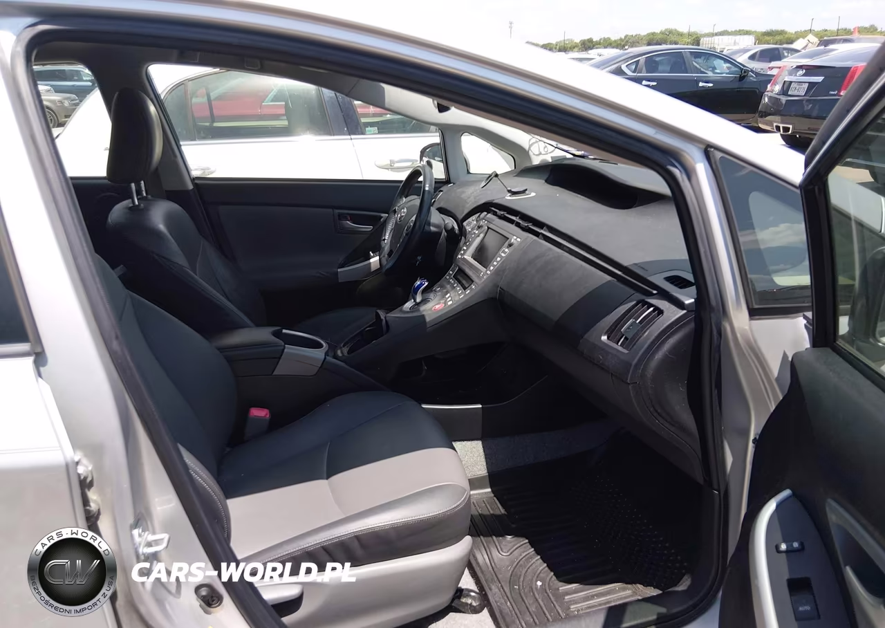2012 Toyota Prius Five VIN:JTDKN3DU8C1480800 - 5