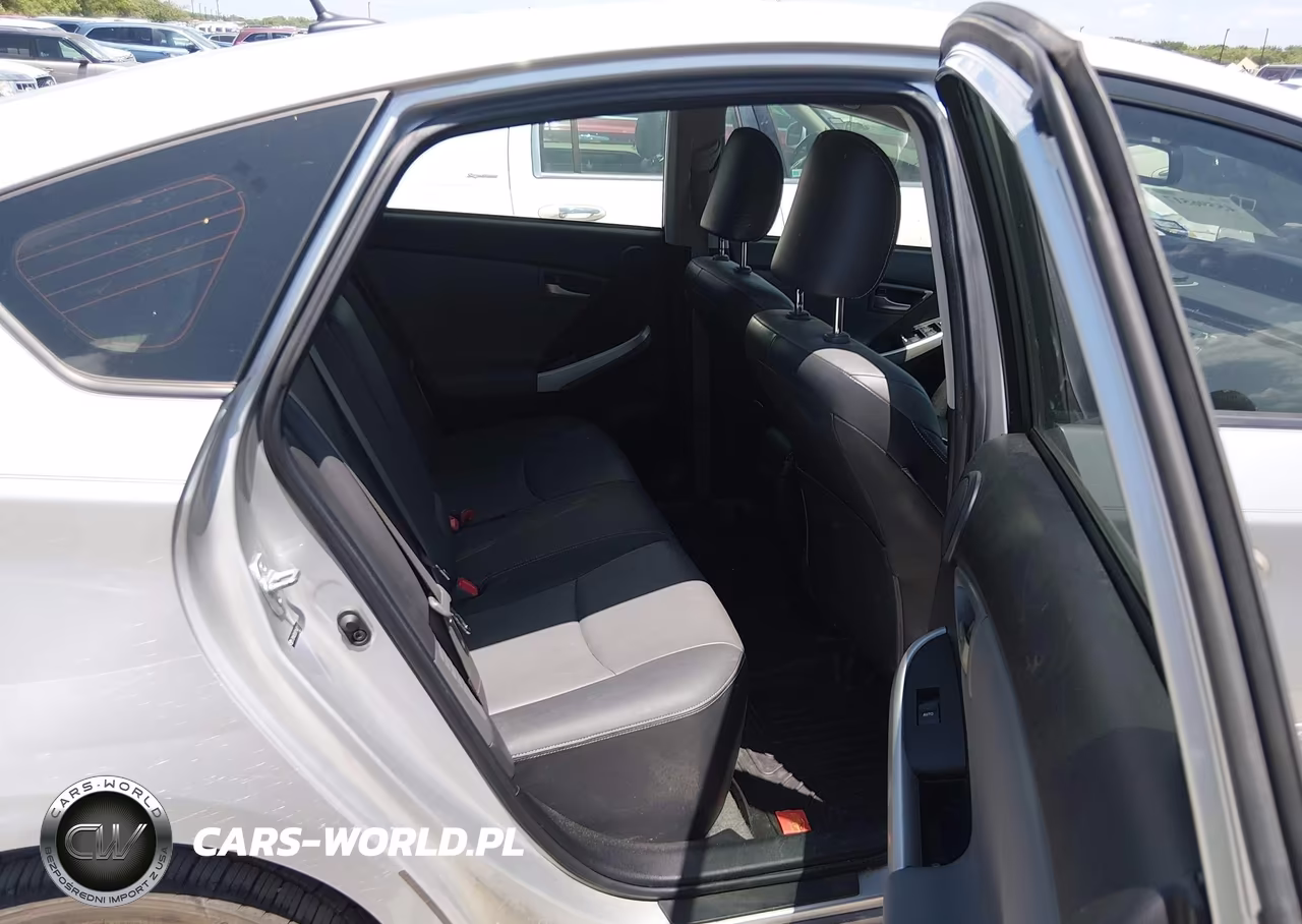2012 Toyota Prius Five VIN:JTDKN3DU8C1480800 - 8