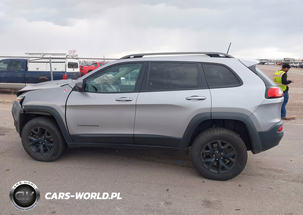 2018 Jeep Cherokee Trailhawk 4X4 VIN:1C4PJMBX7JD521756 - 14