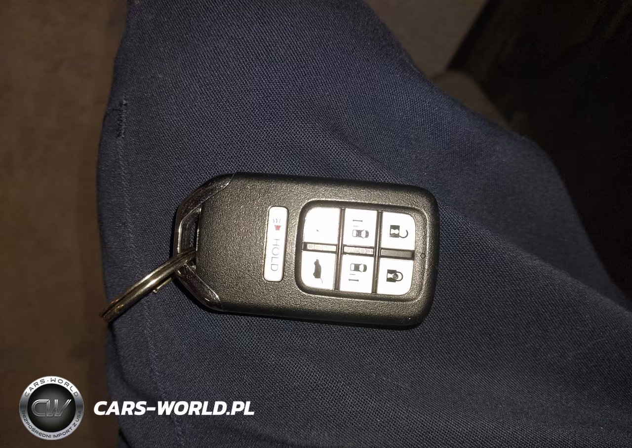 2020 Honda Odyssey Elite VIN:5FNRL6H9XLB061205 - 11