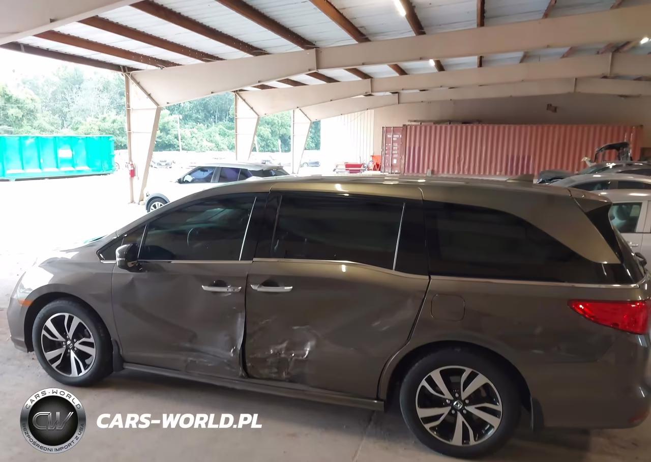 2020 Honda Odyssey Elite VIN:5FNRL6H9XLB061205 - 14