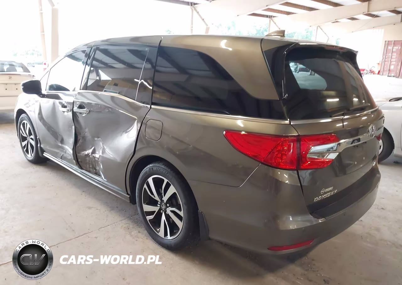 2020 Honda Odyssey Elite VIN:5FNRL6H9XLB061205 - 3