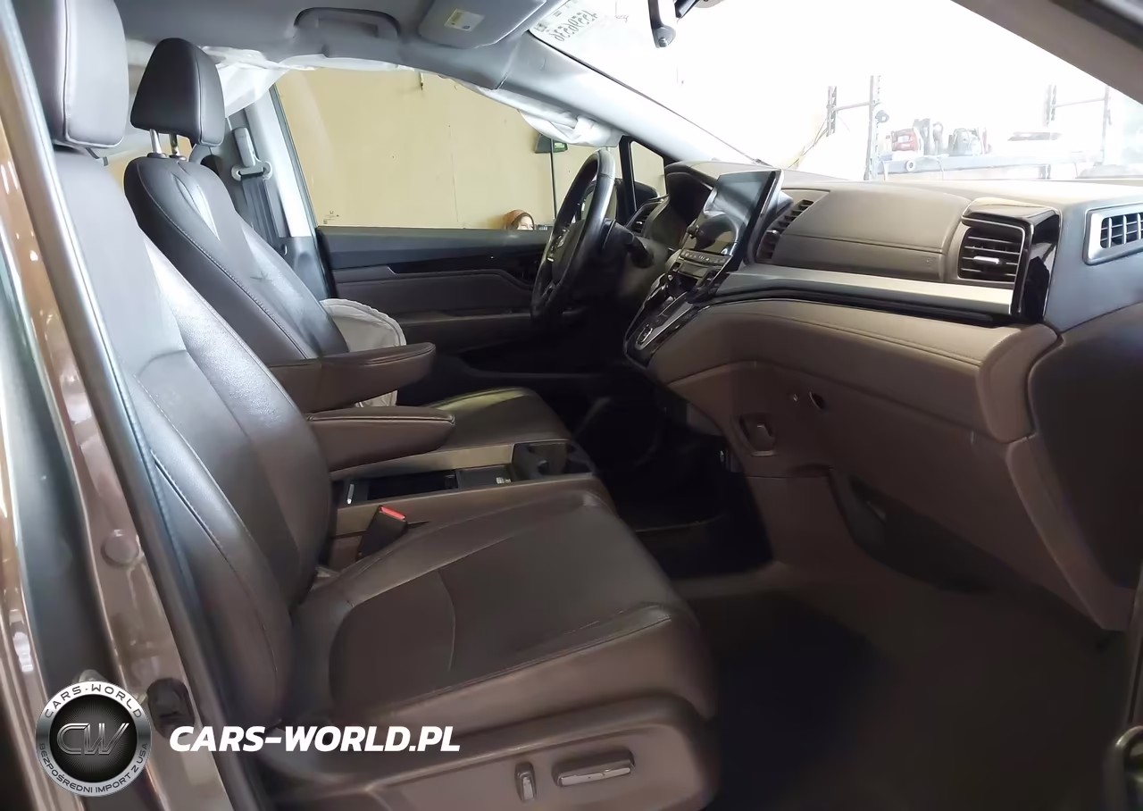 2020 Honda Odyssey Elite VIN:5FNRL6H9XLB061205 - 5