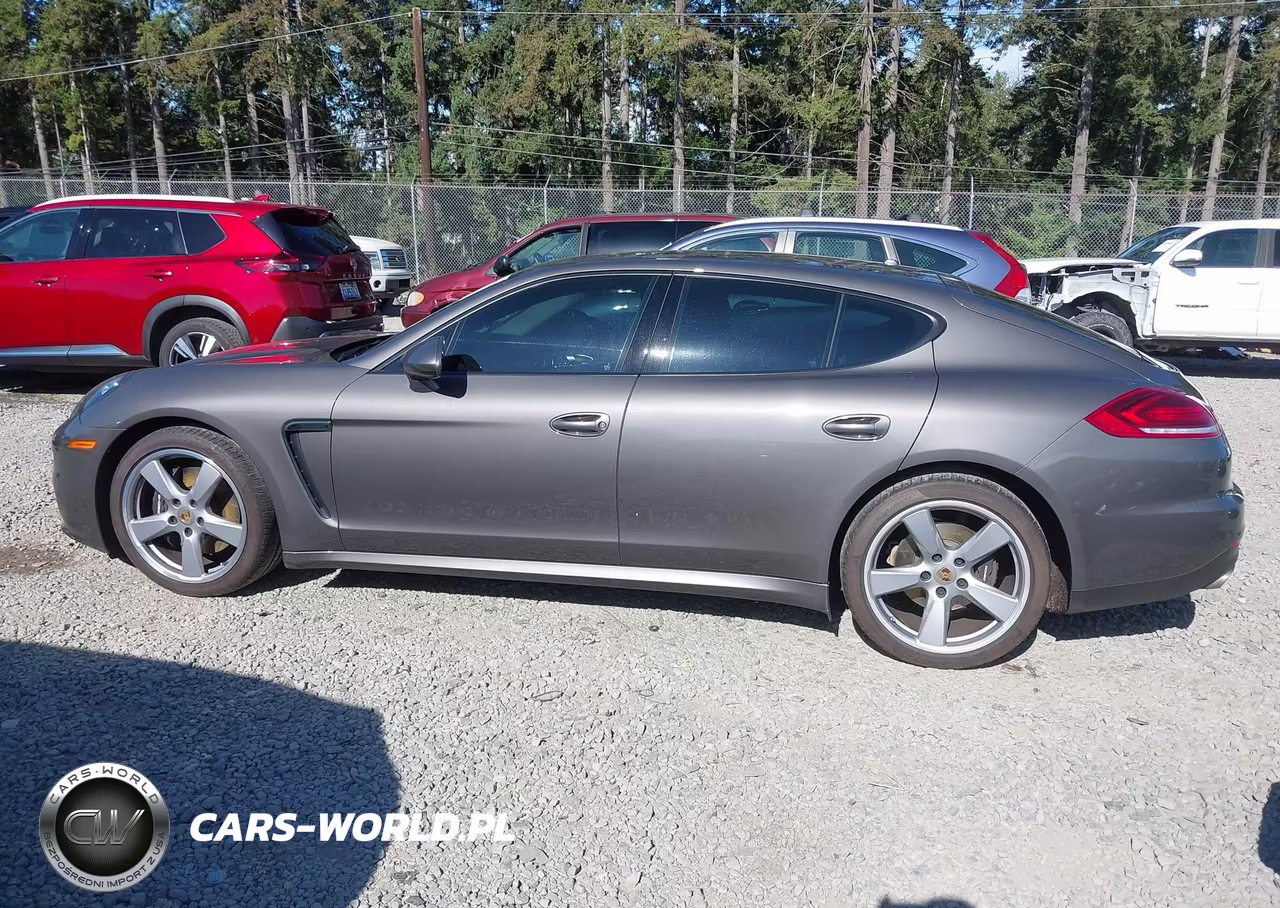 2015 Porsche Panamera 4 VIN:WP0AA2A75FL001290 - 14