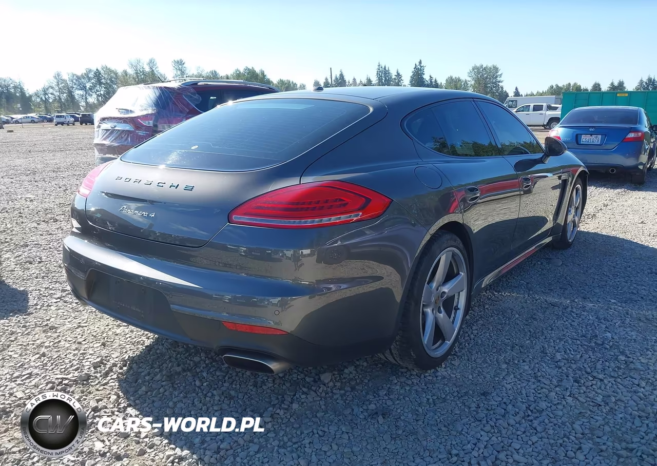2015 Porsche Panamera 4 VIN:WP0AA2A75FL001290 - 4