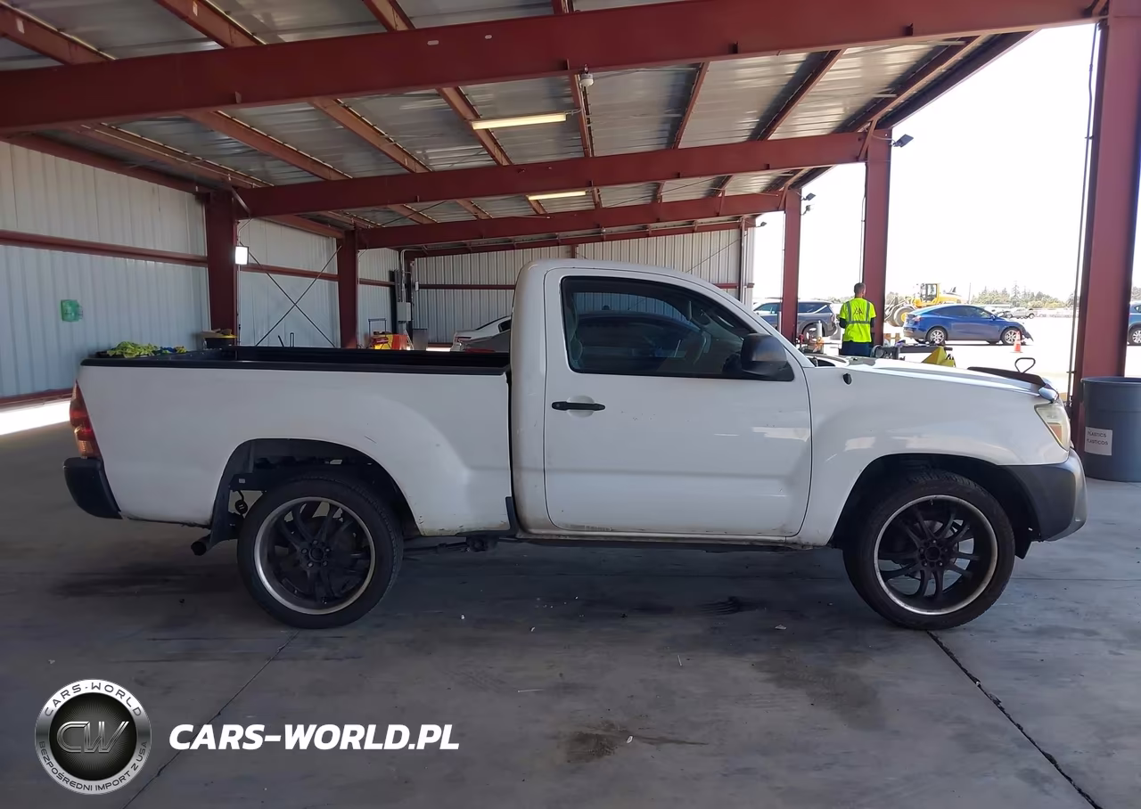 2012 Toyota Tacoma VIN:5TFNX4CN9CX012823 - 13
